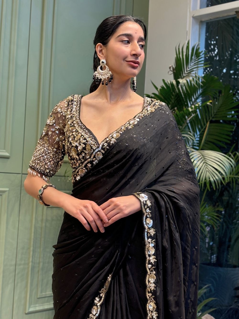 Women's Elegant Black Georgette/Chiffon Saree with Intricate Gold & Silver Embellished Border – Paired with Heavy Sequin & Zari Work Blouse for Festive & Wedding Wear - Image 5